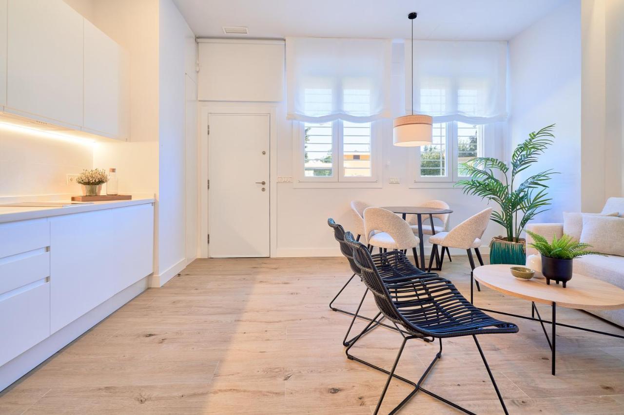 Апартаменты Lofts Parque De Huelin Малага Экстерьер фото